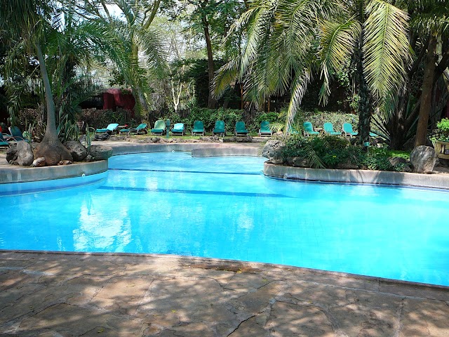 Amboseli Serena Safari Lodge