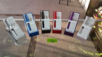 Photos of Yogi's Vape Lounge
