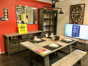 Photo n°11 de Conforama Anglet à Anglet (Magasin de tapis)