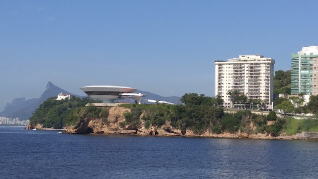 Niterói Contemporary Art Museum