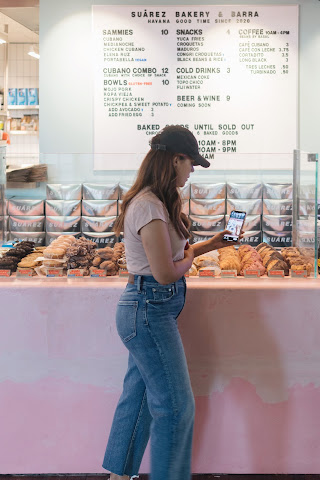 Suárez Bakery & Barra by null