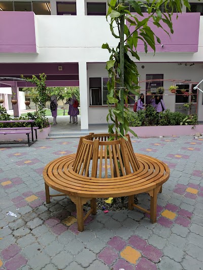 Photos of Hiriya School