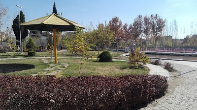 Photos of Khalili Park