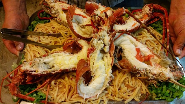 Seven Seas Taverna