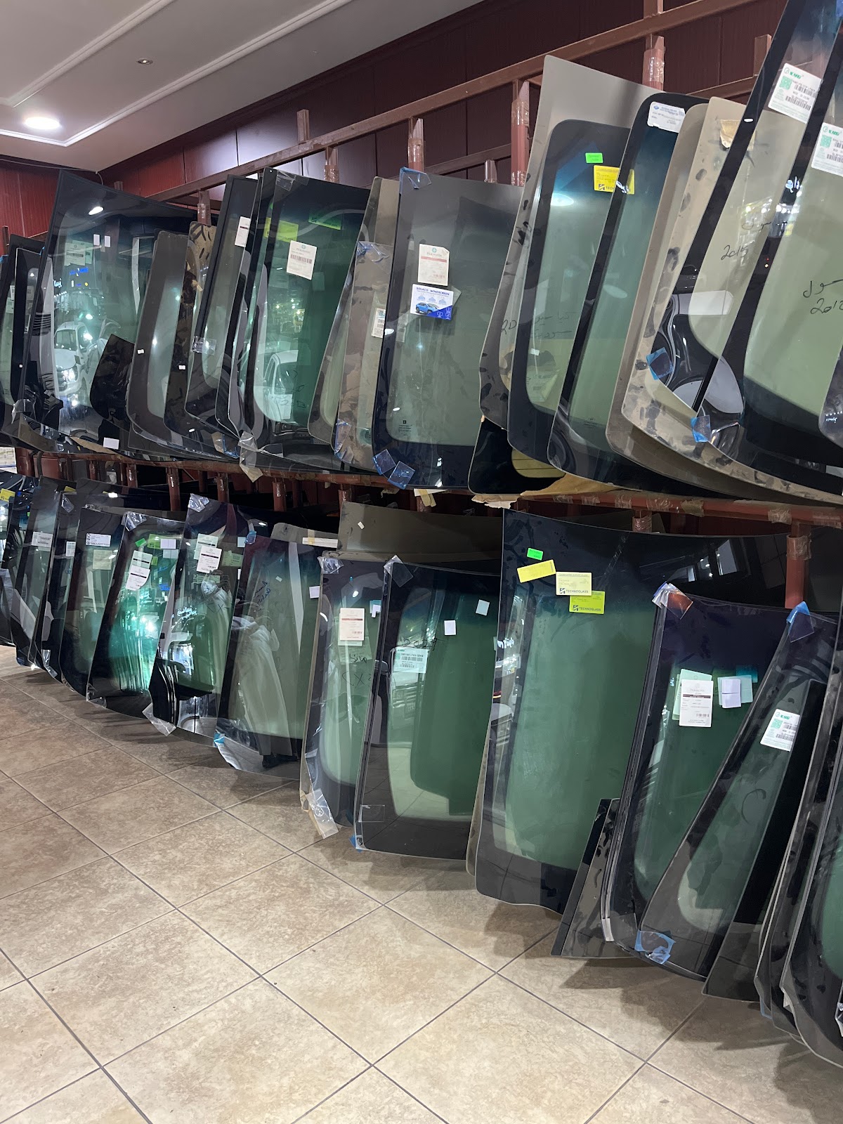 ركن الجزيرة لزجاج السيارات - صورة 3