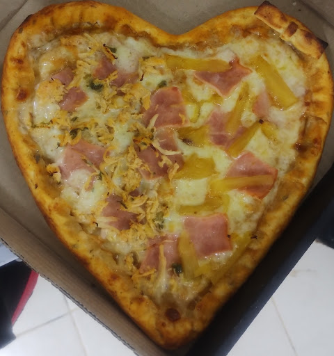 Pizza Pazza a pezzi