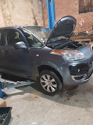 Photo n°2 de Garage vadot à Chassey (Atelier de mécanique automobile)