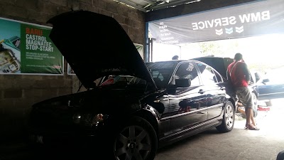 Photos of AKA BMW Service