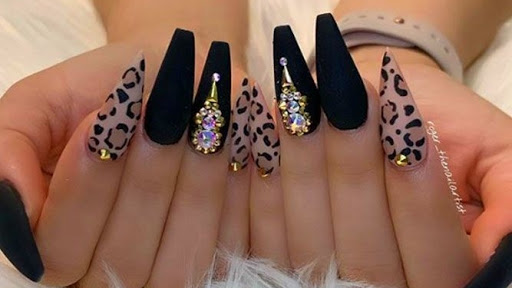 Yari Nails - Visual