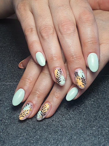 Morgane, Fée des ongles Yenne - Thumbnail