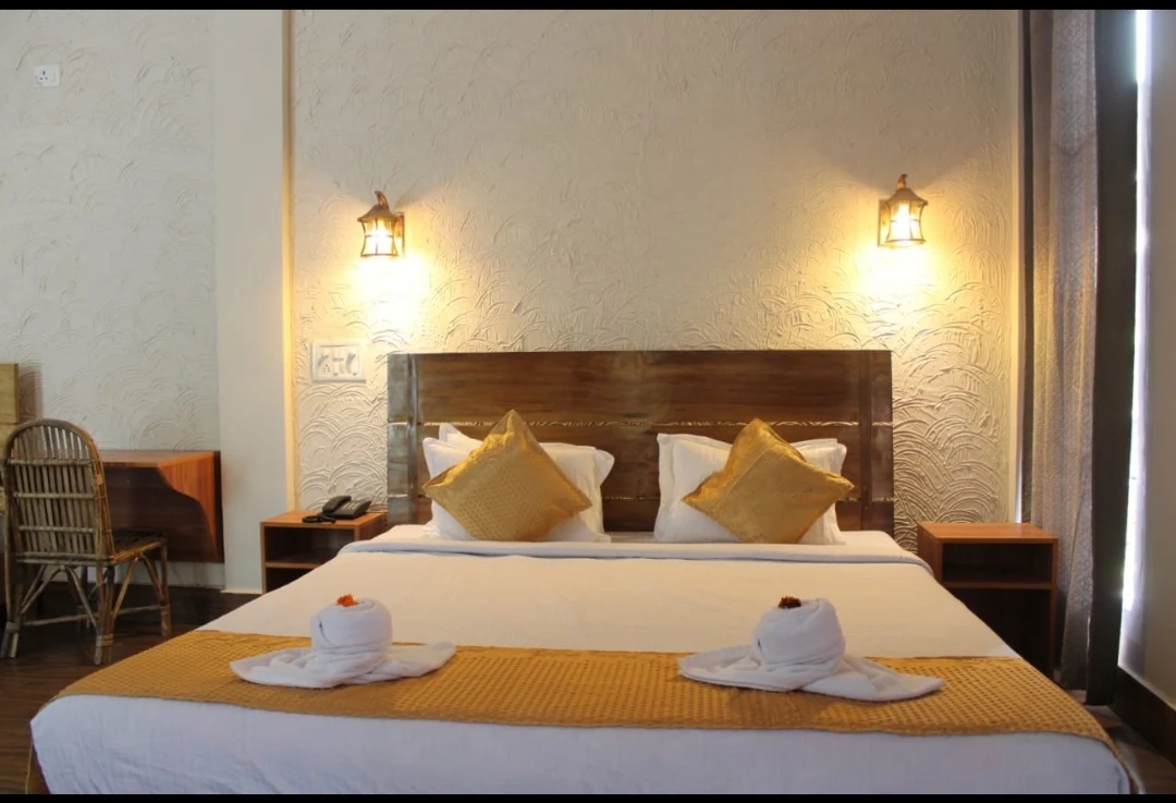 HAZARIKA LODGE & HOMESTAY