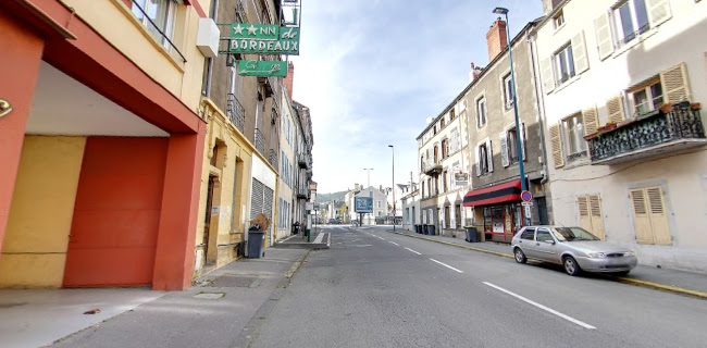 http://www.hoteldebordeaux.com/