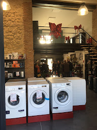 Photo n°3 de Extra - Conrozier à Mondragon (Magasin de lave-linges et sèche-linges)