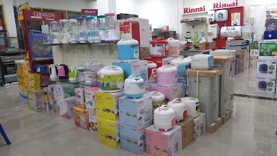 Photos of UFO Electronics & Furniture
