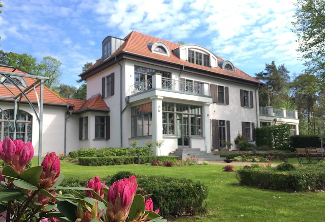 Herrenhaus Roeddelin