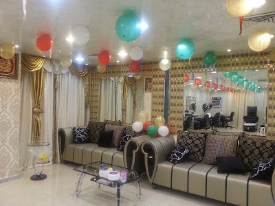 Photos of Magic Brush Beauty & Henna Salon