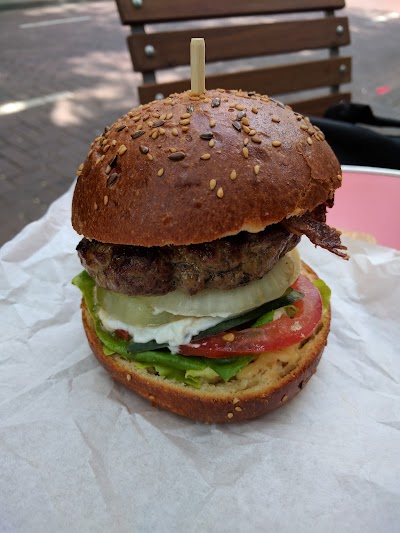 Photos of New Rotterdam Caf&eacute;