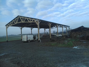 Photo n°6 de T.A Charpente Et Fils à Técou (Charpentier)