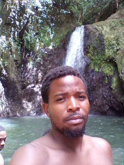 Photos of Seven Sister Falls