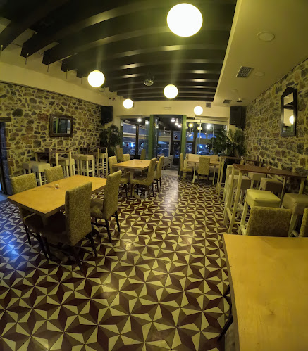 Πλ. Ελ. Βενιζέλου 35, Νεάπολη 724 00