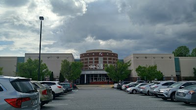 Photos of Regal Cinemas Greensboro Grande 16