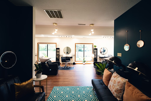 Aura Beauty Lounge, Fort Wayne, IN - Thumbnail