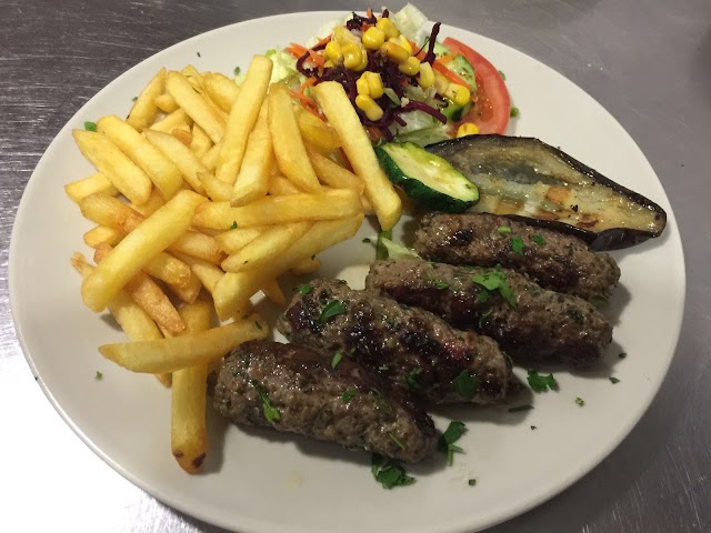 Dar el Kamar Shisha Salon
