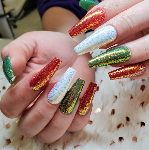 Eren's Nails and Spa - Thumbnail