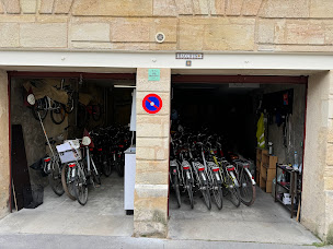 Photo n°22 de Monsieur Bacchus Bicycle Tours à Bordeaux (Agence de visites touristiques)