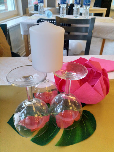 3 Springs - Restaurant - Thumbnail