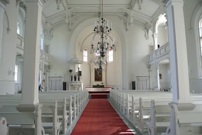Photos of K&auml;rk&ouml;l&auml;n church