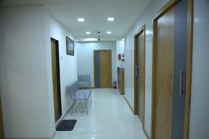 Dr. Nilesh Vibhute(Orthopaedic and Joint Replacement Surgeon)