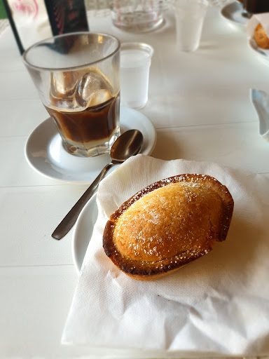 NICOLA'S Cafè - Visual
