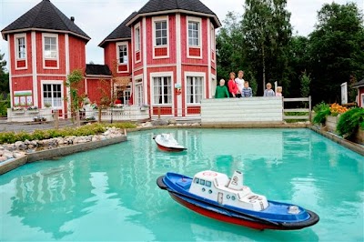 Photos of Vauhtipuisto - Amusement park