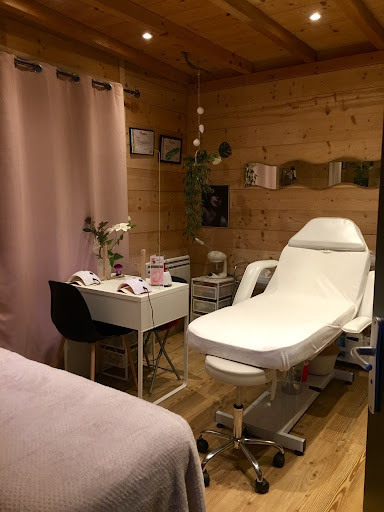 Atelier d'Anaé - Esthétique, Extension de cils - Thumbnail