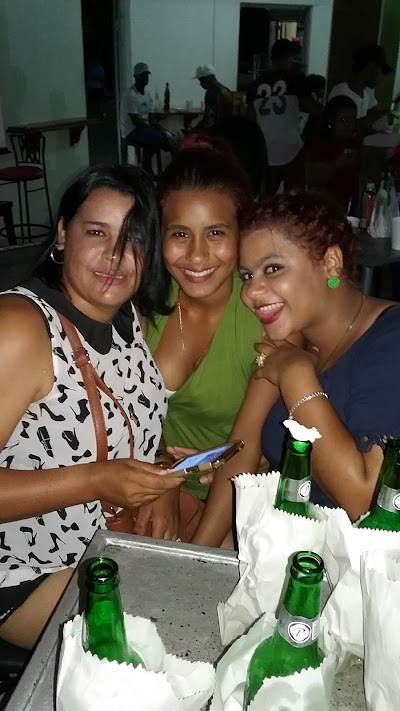bar