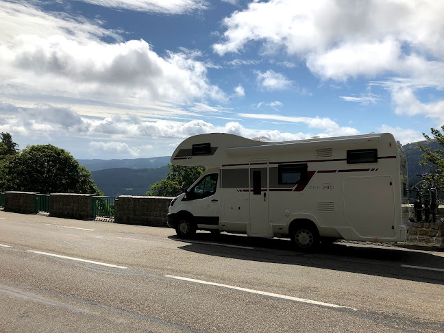 Busy Lil' Motorhome Company - Swindon
