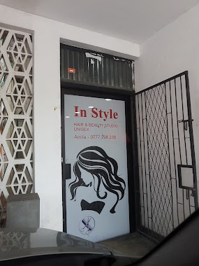 Salon In Style, Author: jxx cool