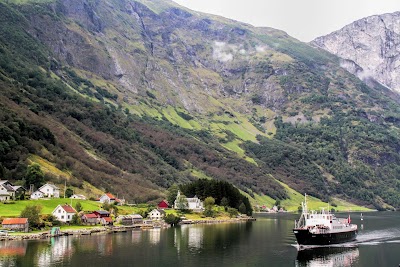 Photos of N&aelig;r&oslash;y