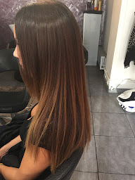 Photo n°15 de R'STYLE CREATION à Mâcon (Salon de coiffure)