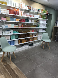 Photo n°3 de PHARMACIE ENCOGNERE à Grambois (Pharmacie vétérinaire)