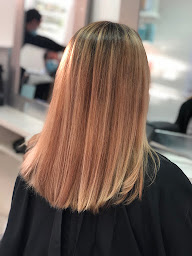 Photo n°18 de Côté Salon Coiffeur Coloriste (Aurélie R Coiffure) à Saint-Nazaire (Salon de coiffure)