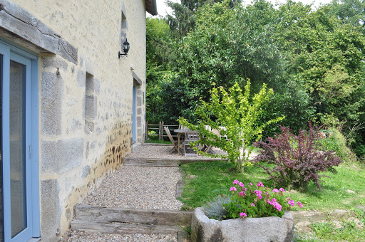 Photo de GITE DE LAVAUD-BLANCHE à Auzances (23700)