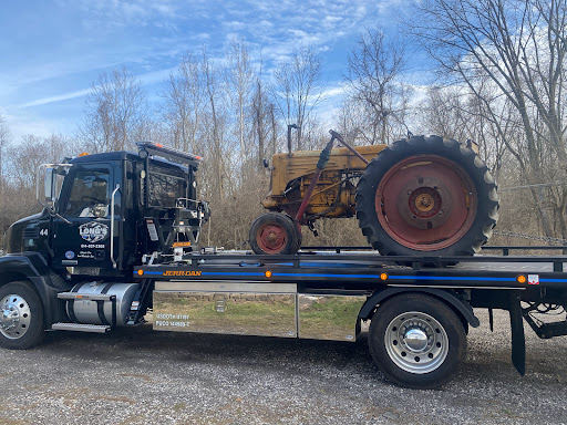 Long's Towing - Visual