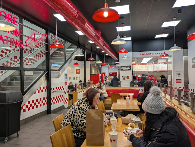 restaurants.fiveguys.co.uk