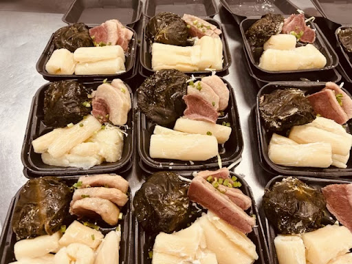 Mina's Kitchen - Visual