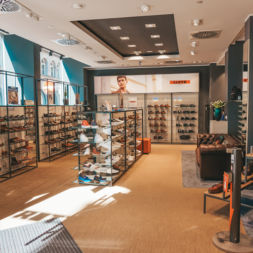 TRETTER-Schuhe Gallery - France