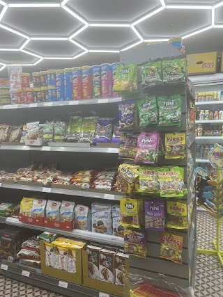 Warrington Mini Market