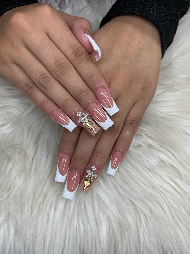 Crystal Nails & Spa Miami - Thumbnail
