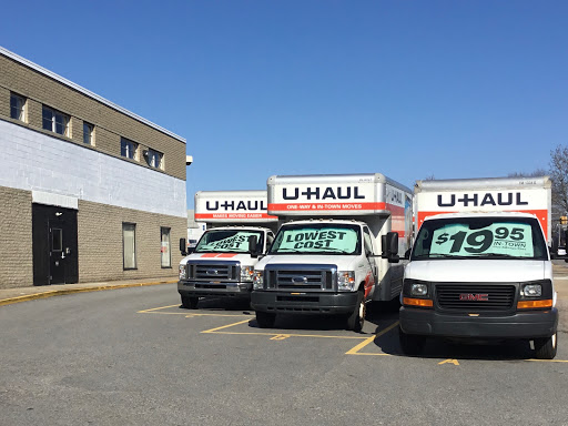 U-Haul Moving & Storage of Pawtucket Gallery - United States
